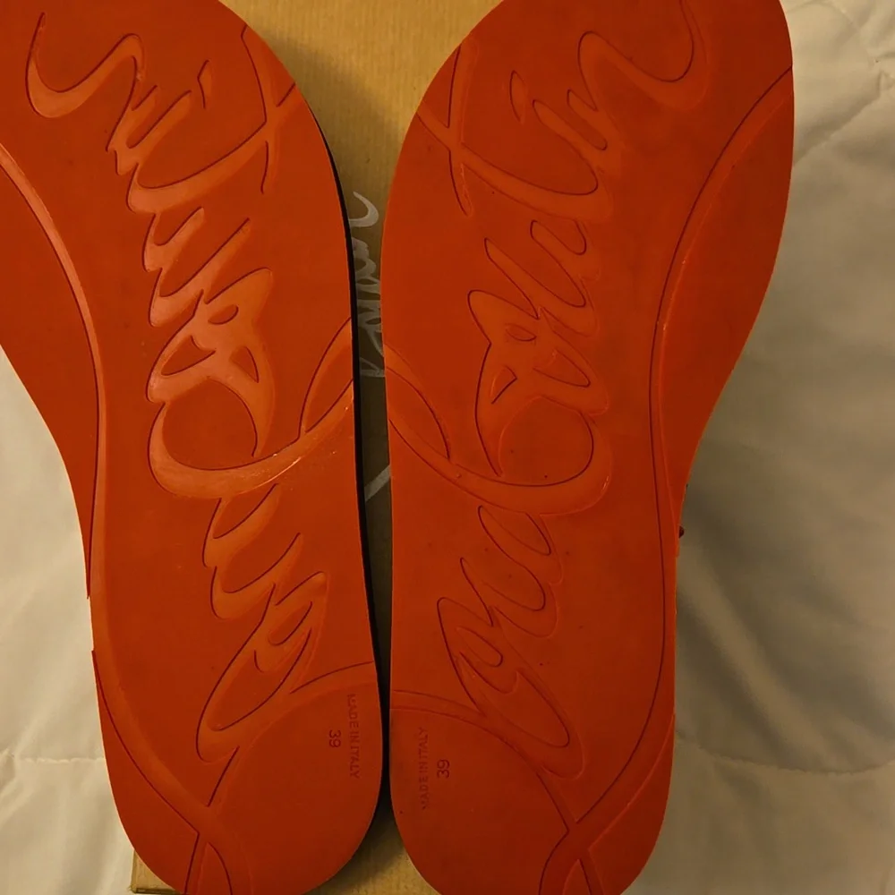 AUTHENTIC Womens Christian Louboutin Flip Flops - Picture 3 of 7